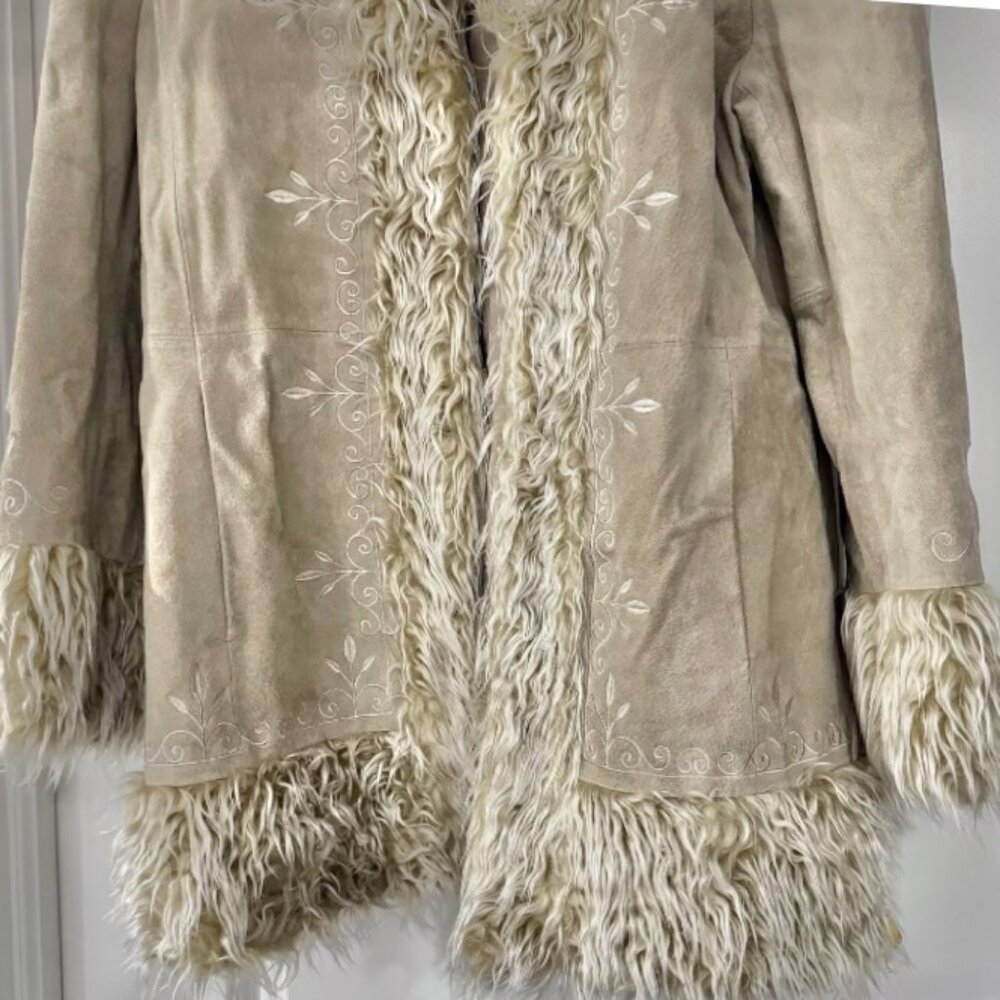 SOLD Vtg Y2K MixIt Penny Lane embroidered afghan suede faux lamb fur coat hippie - Picture 3 of 4